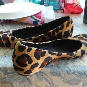 leapord print faux flats size 8